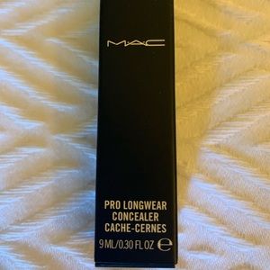 MAC pro longwear concealer